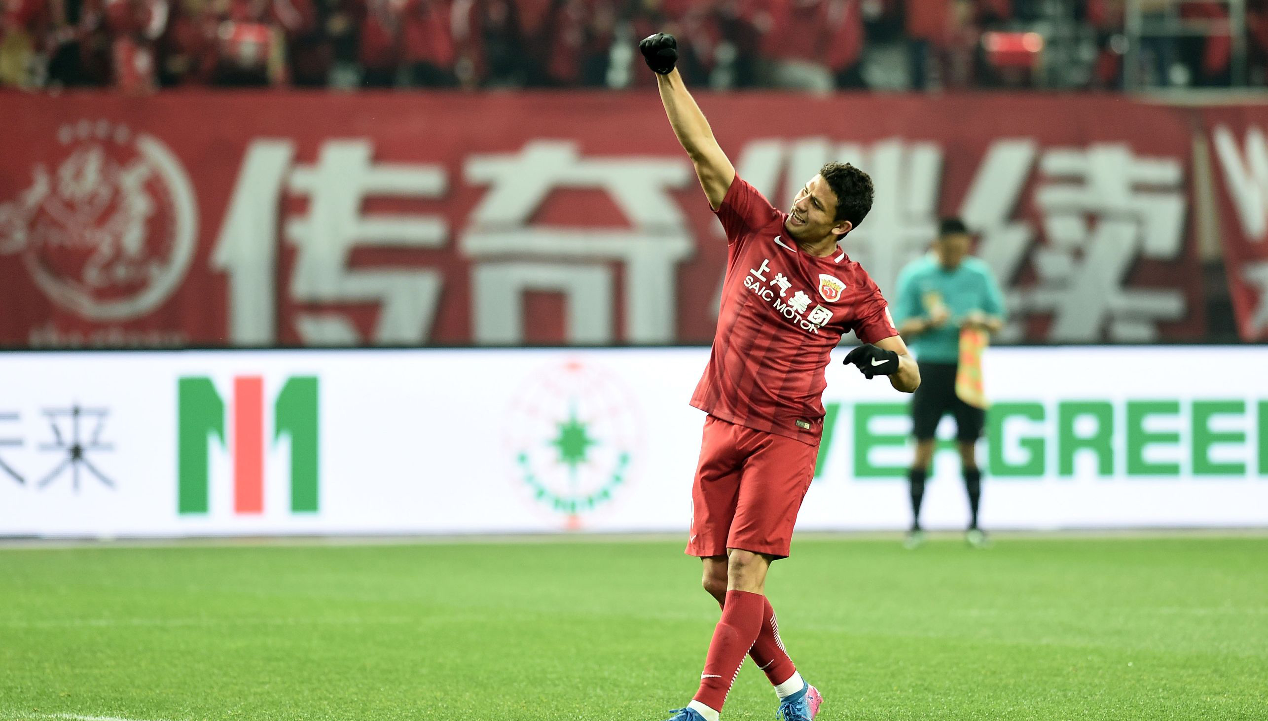 yabo-包含转会期明尼苏达森林狼备战NBA总决赛切尔西回应争议备战意大利杯，网友：转会期广州队调整名单以备葡超的词条